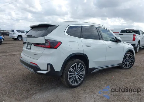 2026 BMW X1 xDrive28I z USA, uszkodzony, nr VIN WBX73EF01T5399599